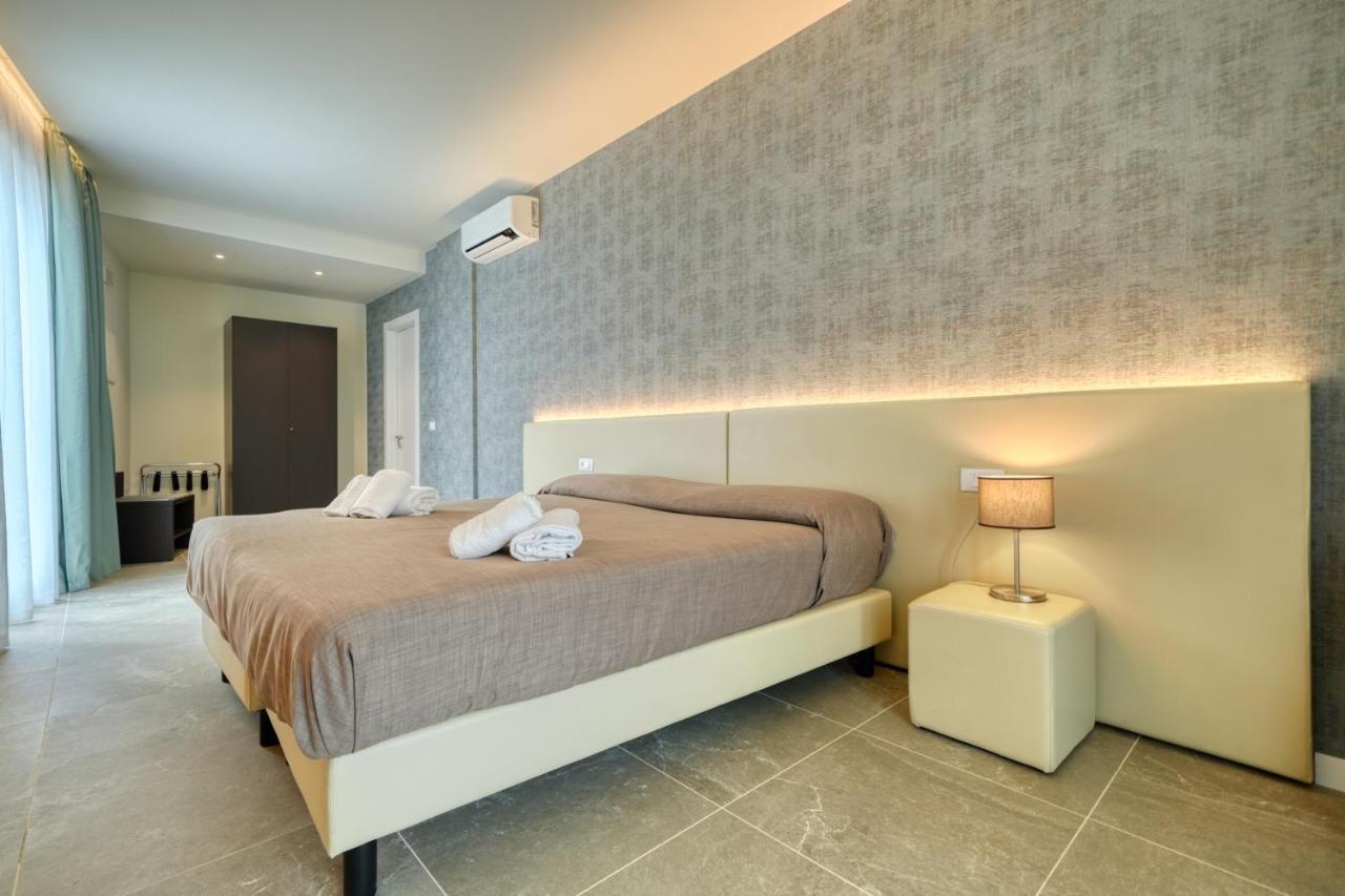 Hotel Palazzo Del Garda & Spa Desenzano del Garda Extérieur photo