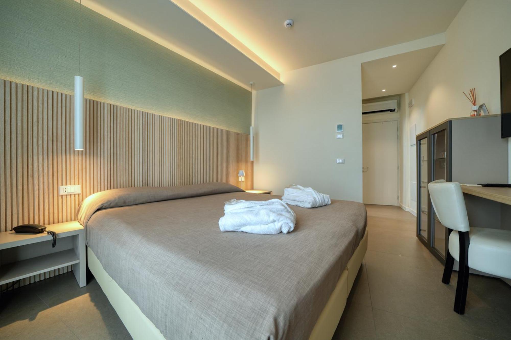 Hotel Palazzo Del Garda & Spa Desenzano del Garda Extérieur photo