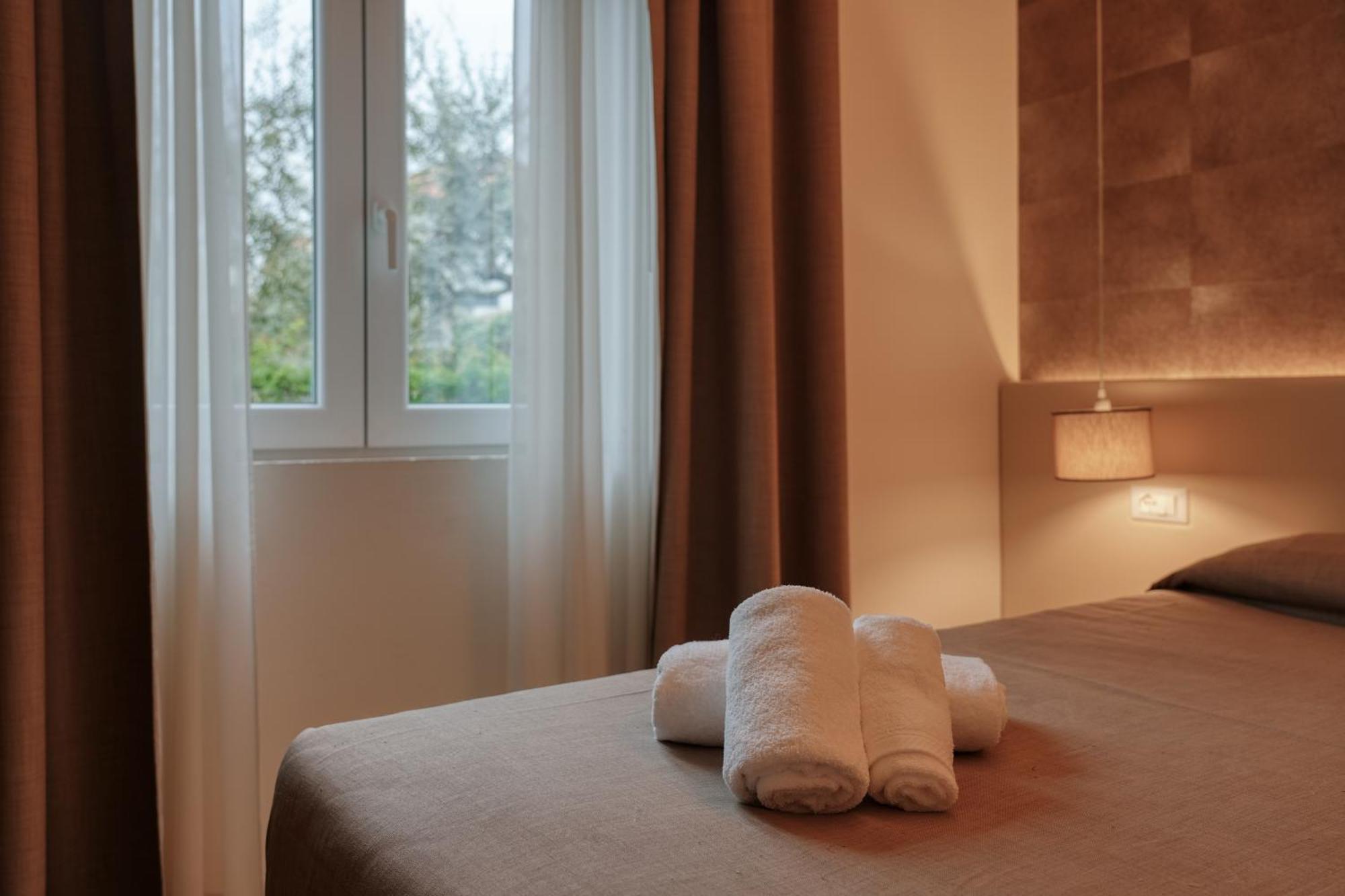 Hotel Palazzo Del Garda & Spa Desenzano del Garda Extérieur photo
